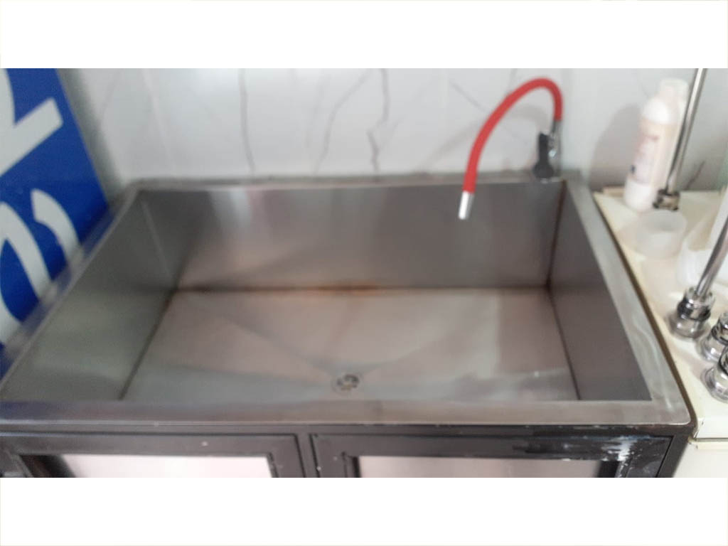 Trabajo de acero inoxidable Nº 11 realizado por Bachas Dyl