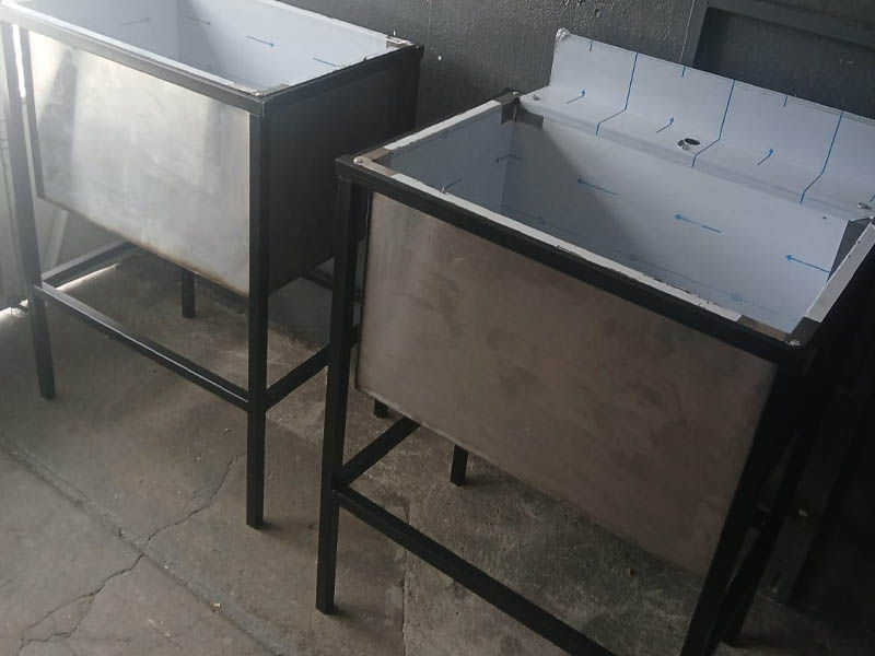 Bacha de acero inoxidable fabricada a medida por Bachas Dyl
